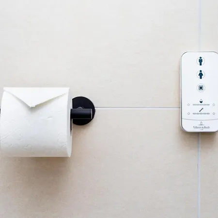 Frida & Cafe 酒店 *